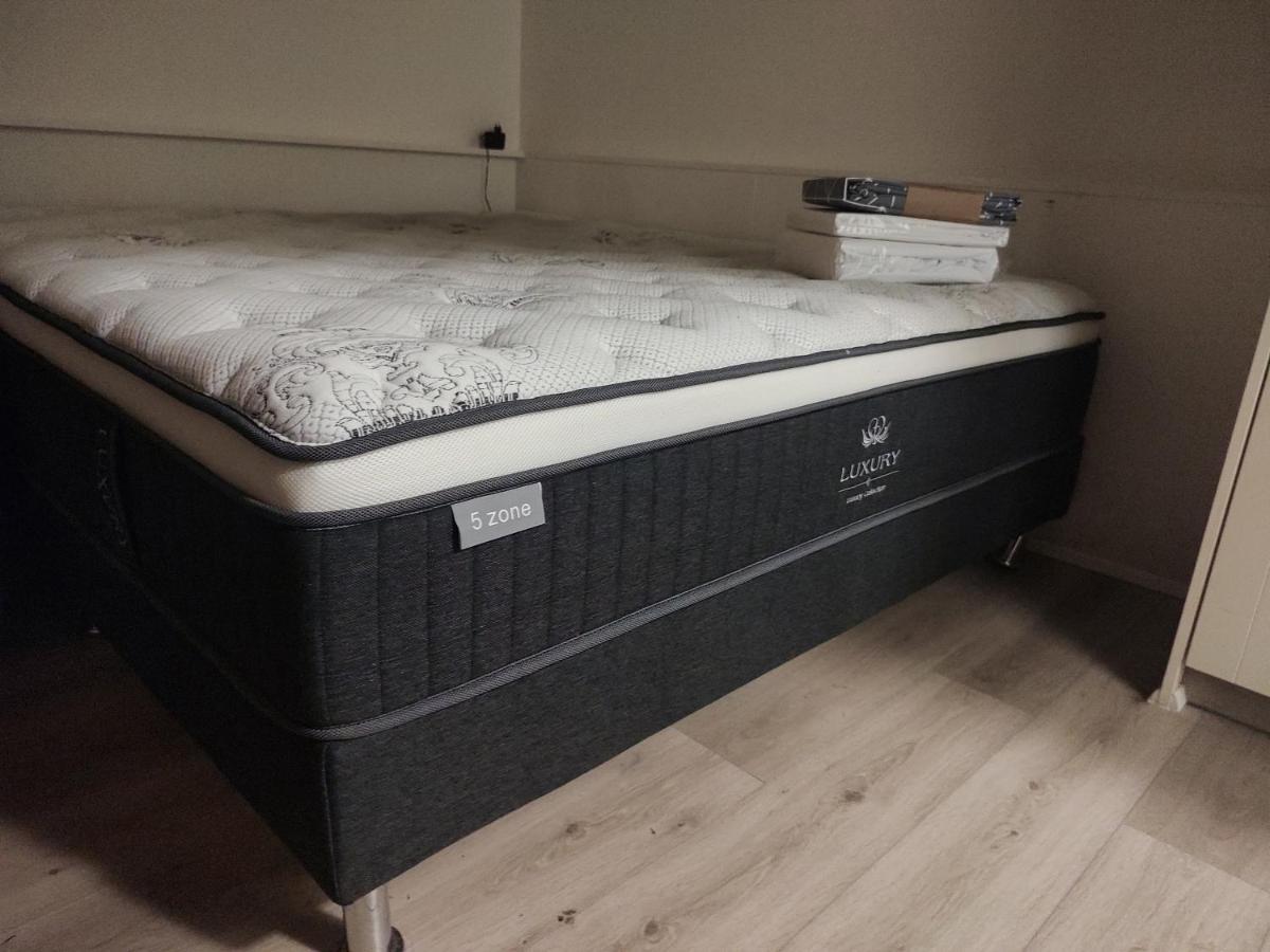 Dtown Apartment For 2-3 Persons 레이캬비크 외부 사진